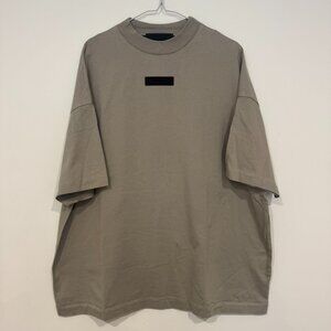 Fear of God Essentials Oversized Crew T-shirt Size S Seal Grey